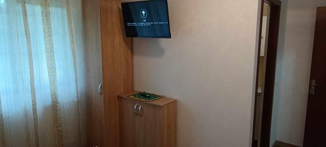 Willa Casuta Din Livada Moisei Zewnętrze zdjęcie