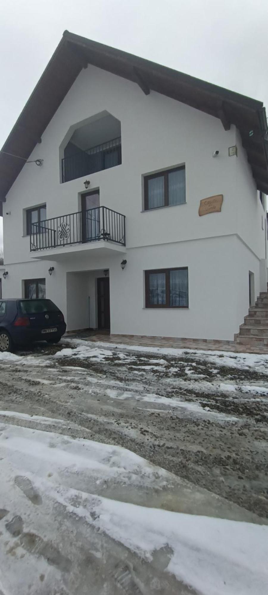 Willa Casuta Din Livada Moisei Zewnętrze zdjęcie